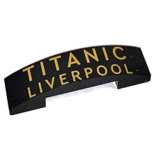 LEGO tetőelem dupla íves 4×1 'TITANIC LIVERPOOL' felirat mintával, fekete (79425)